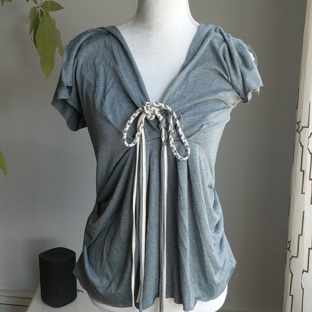 La Rok nautical ruched side V neck tee  Large